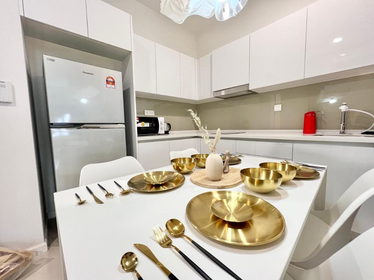 Highpark Suites Kelana Jaya, Petaling Jaya By Sleepy Bear Bagian luar foto