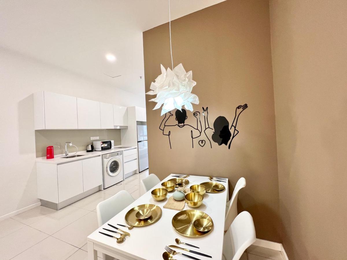 Highpark Suites Kelana Jaya, Petaling Jaya By Sleepy Bear Bagian luar foto